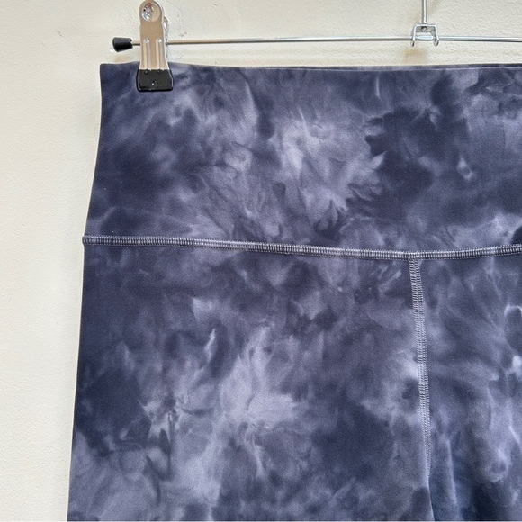 Lululemon Align High-Rise Pant 25" Leggings in Diamond Dye Pitch Grey, Size 14 - Picture 8 of 14